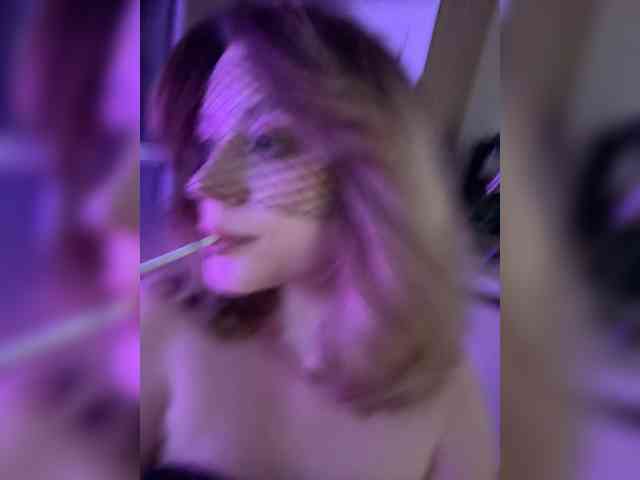 miavair webcam