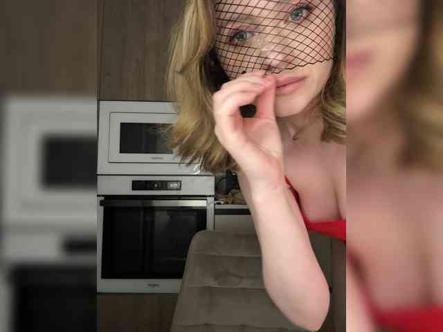 mianoir Live Webcam on BongaCams