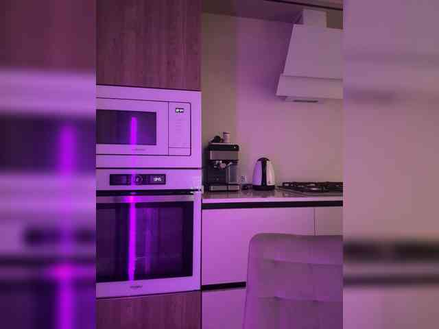 miavair webcam