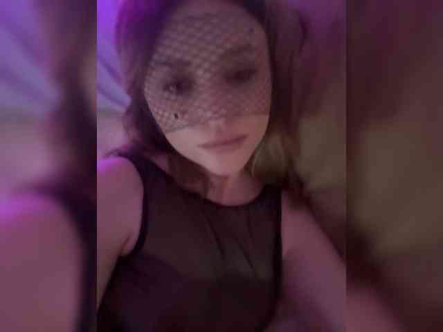 miavair webcam