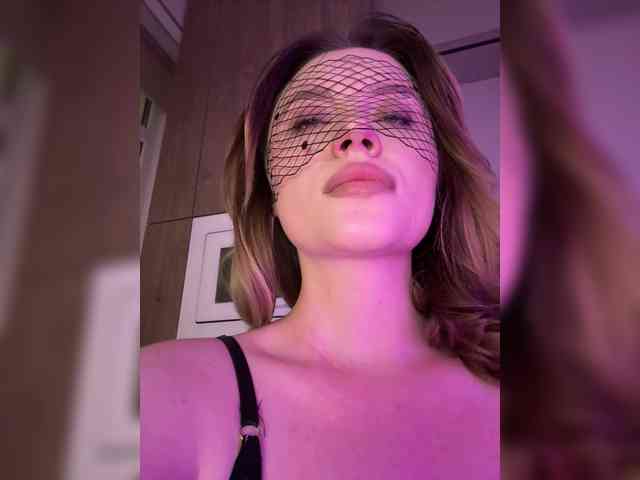 mianoir Sex Cam Show