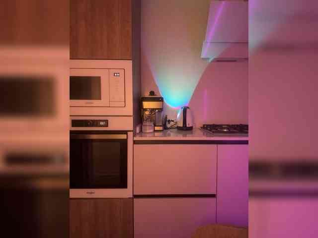 miavair webcam