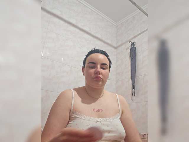 Lizaluk live cam on BongaCams