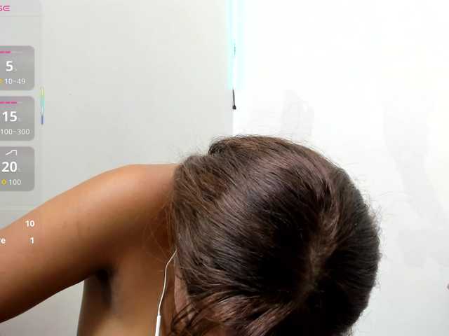 katiaGray2 live cam on BongaCams