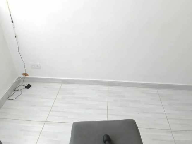 katiaGray2 live cam on BongaCams