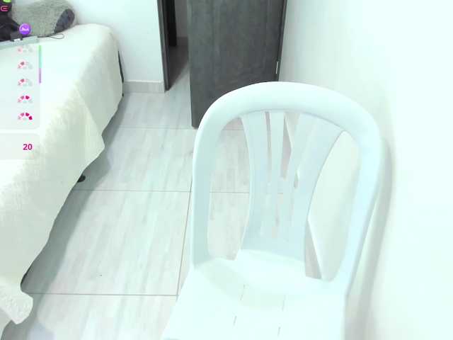 katiaGray2 live cam on BongaCams