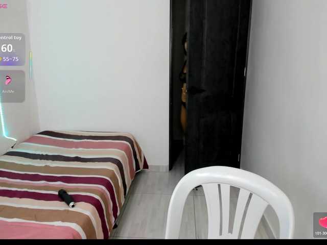 katiaGray2 live cam on BongaCams
