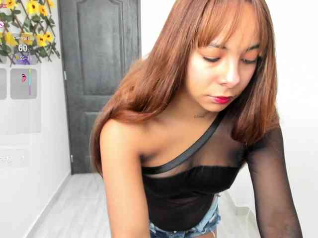 katiaGray2 webcam