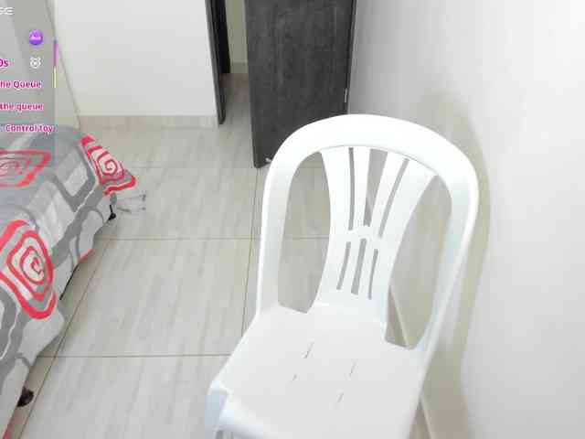 katiaGray2 webcam