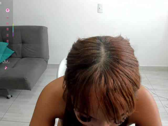 katiaGray2 webcam