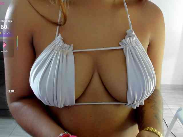 katiaGray2 webcam