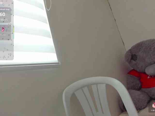katiaGray2 webcam