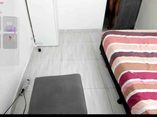 katiaGray2 webcam