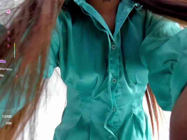katiaGray2 webcam
