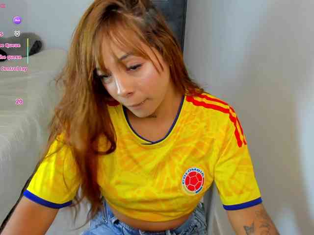 katiaGray2 webcam