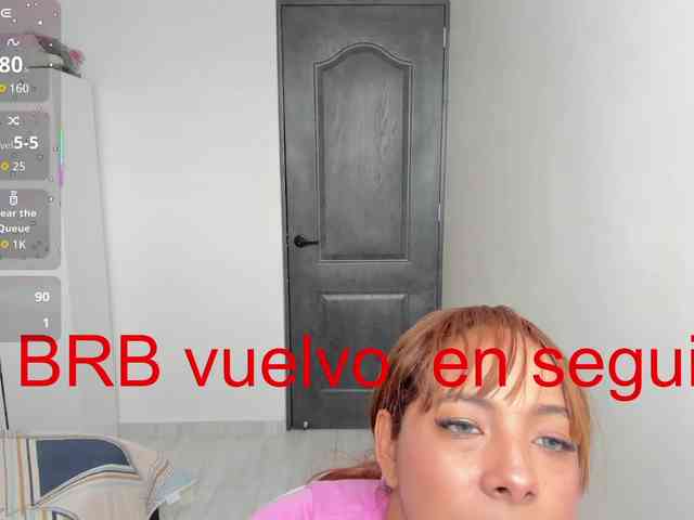 katiaGray2 webcam