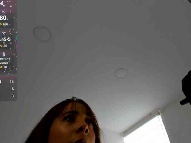 katiaGray2 webcam