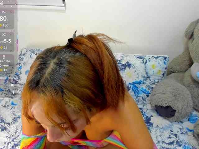 katiaGray2 webcam