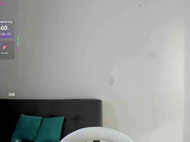 katiaGray2 webcam