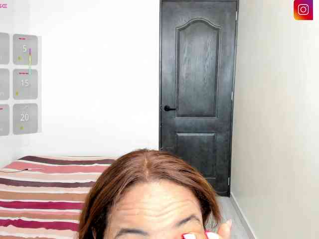 katiaGray2 webcam