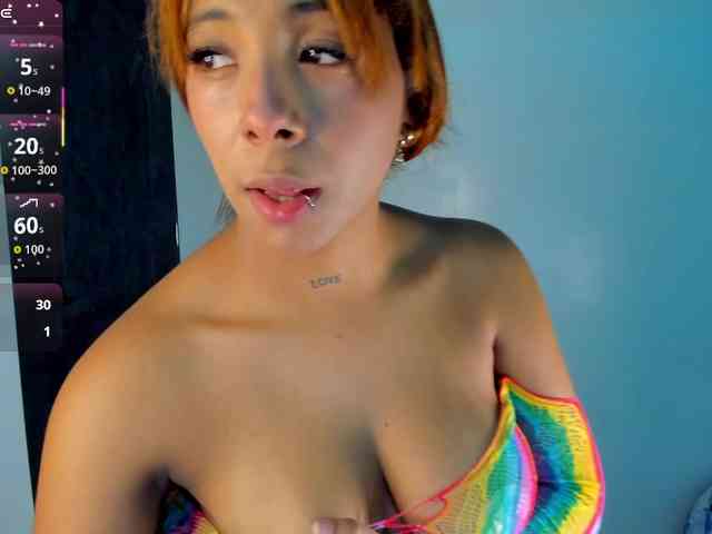 katiaGray2 webcam