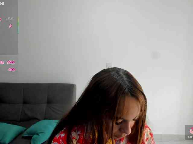 katiaGray2 webcam