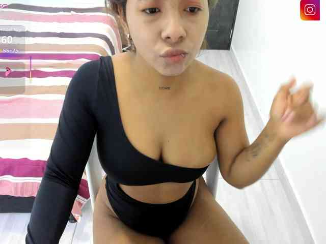 katiaGray2 webcam