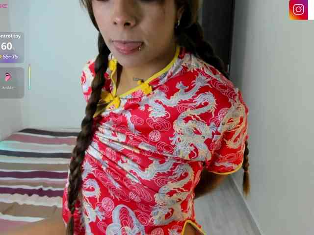 katiaGray2 webcam