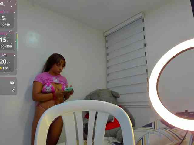 katiaGray2 webcam