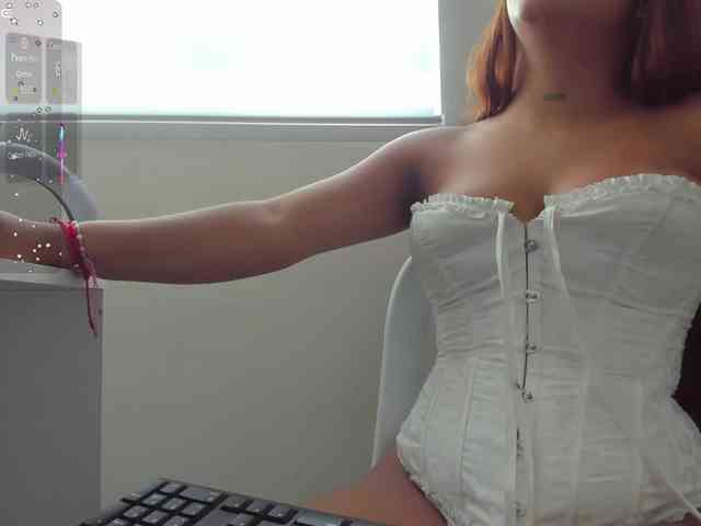 katiaGray2 webcam