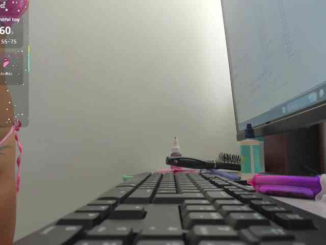 katiaGray2 webcam
