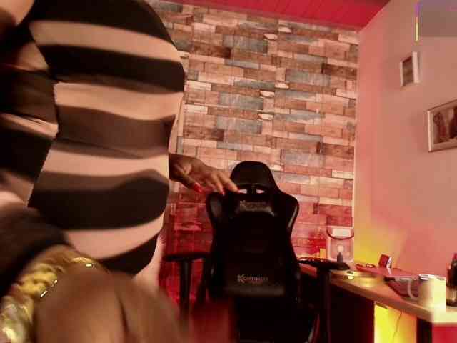DashaSouza webcam