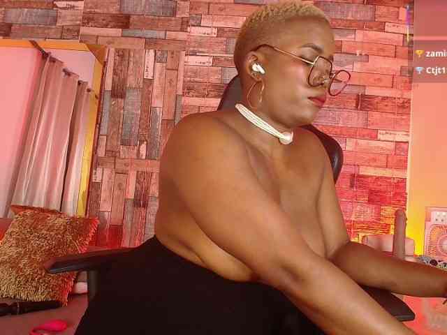 DashaSouza webcam