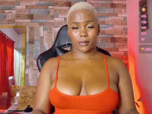 DashaSouza webcam