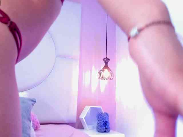 Miaa-Carter webcam