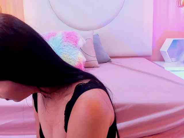 Miaa-Carter webcam