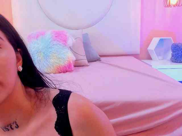 Miaa-Carter webcam