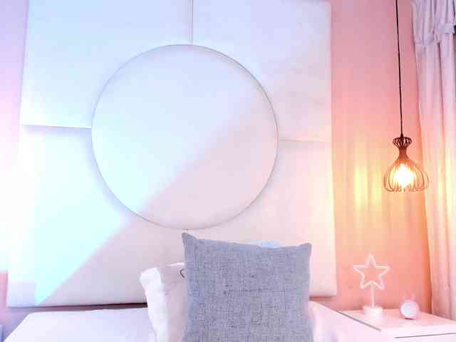 Miaa-Carter webcam