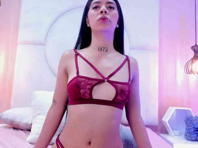 Miaa-Carter webcam