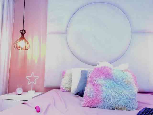 Miaa-Carter webcam