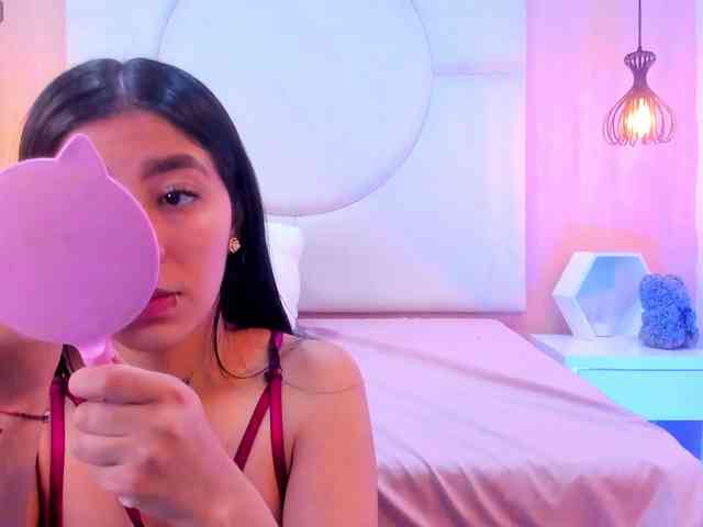 Miaa-Carter webcam