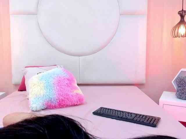 Miaa-Carter webcam