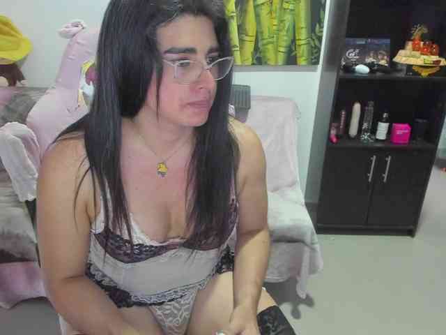Khalifa-Gold Sex Cam Show