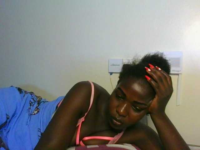 Melaniebae1 live cam on BongaCams