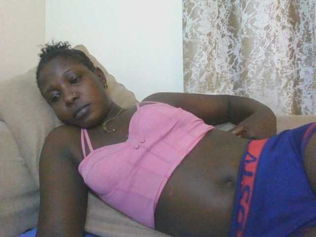 Melaniebae1 live cam on UnifiedCams