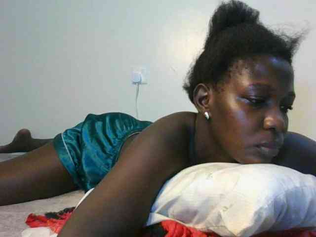 Melaniebae1 webcam
