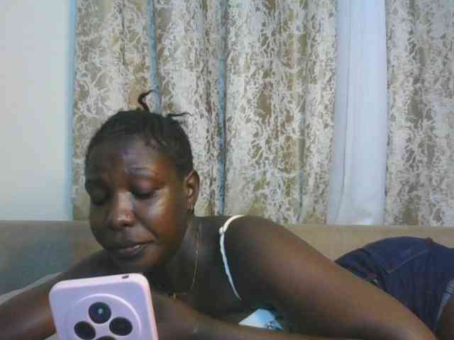 Melaniebae1 webcam