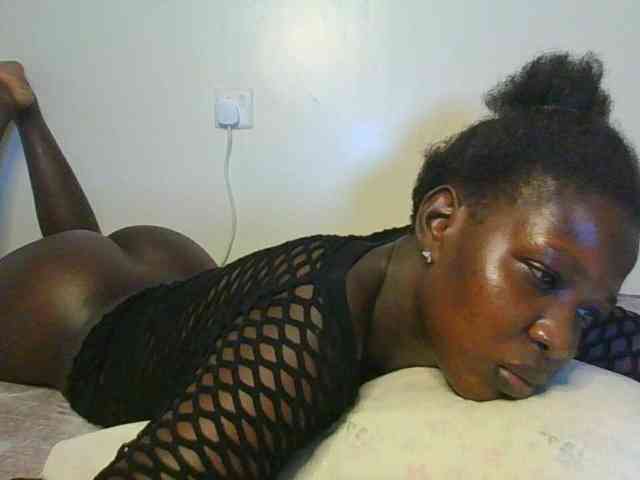 Melaniebae1 webcam