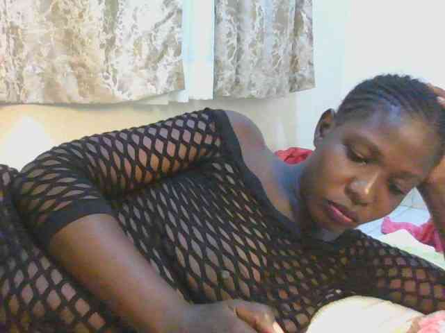 Melaniebae1 Melaniebae1