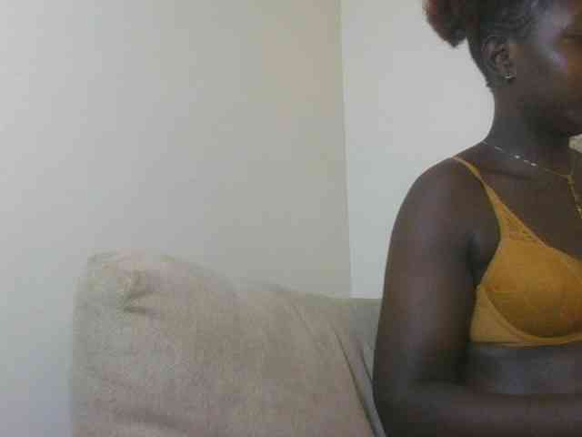 Melaniebae1 webcam